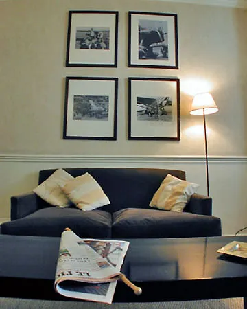 Lindbergh Hotel 3*